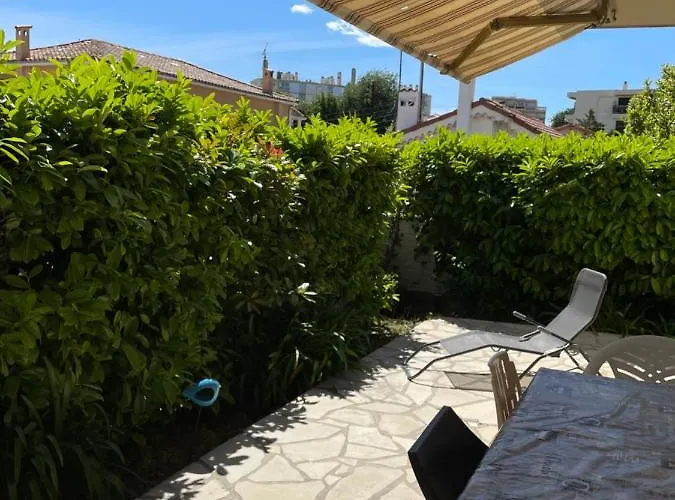 Les Ondes - Terrasse Rdc Calme Parking Proche * 昂蒂布