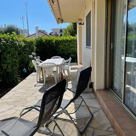 Apartment Les Ondes - Terrasse Rdc Calme Parking Proche